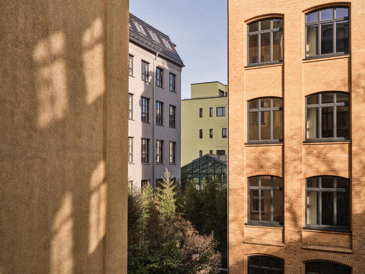 Sly Berlin Hotel Ngoại thất bức ảnh Residential buildings in Berlin